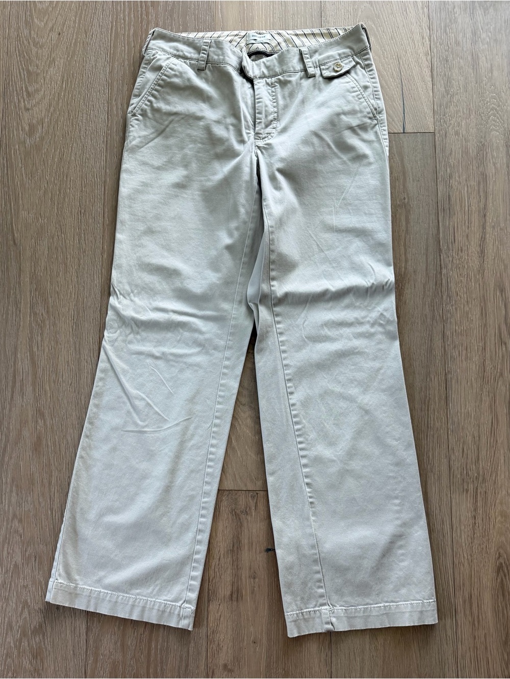 Dockers Favorite Fit Straight Leg Light Khaki Chinos